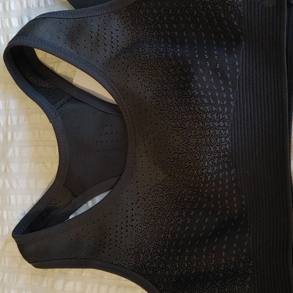 NWT Nike Swoosh Girls Youth Sports Top Medium - Picture 7 of 15